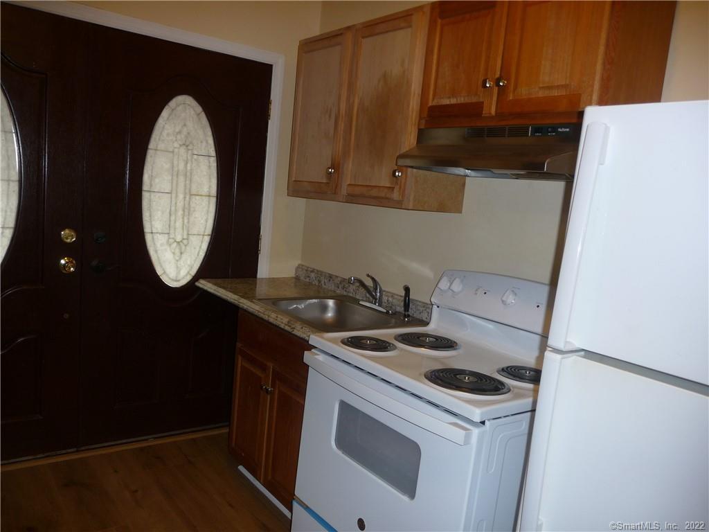 1 Eastview Street Hartford CT 06114