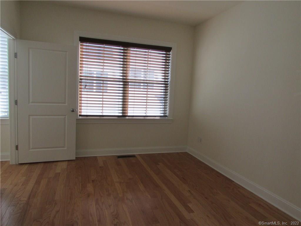 19 Sherwood Street Mansfield CT 06268