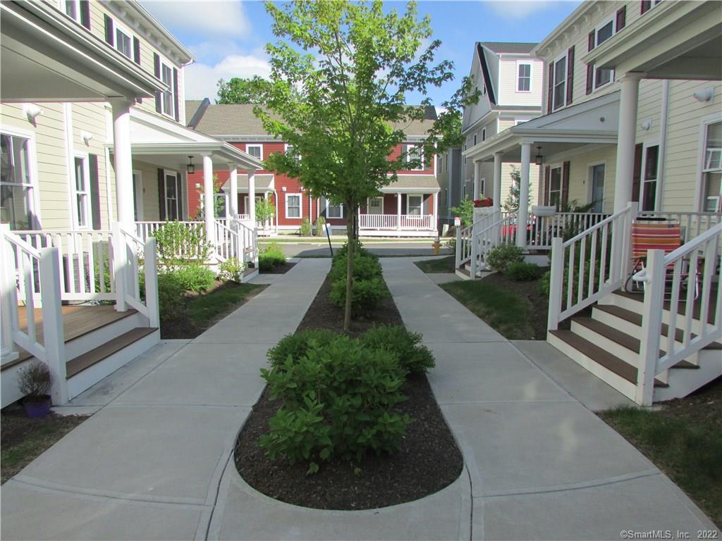 19 Sherwood Street Mansfield CT 06268