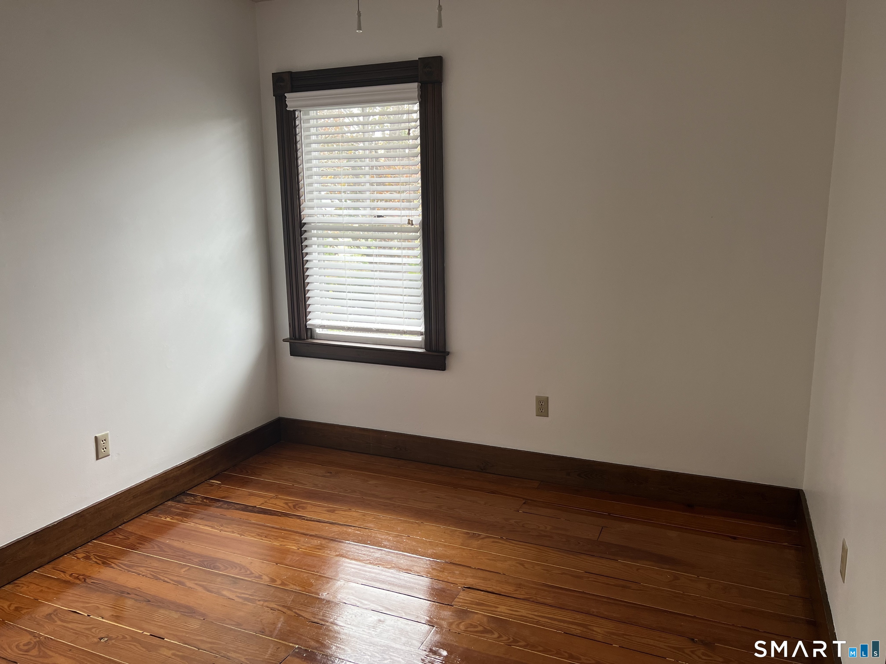 39 Pearl Street Groton CT 06355