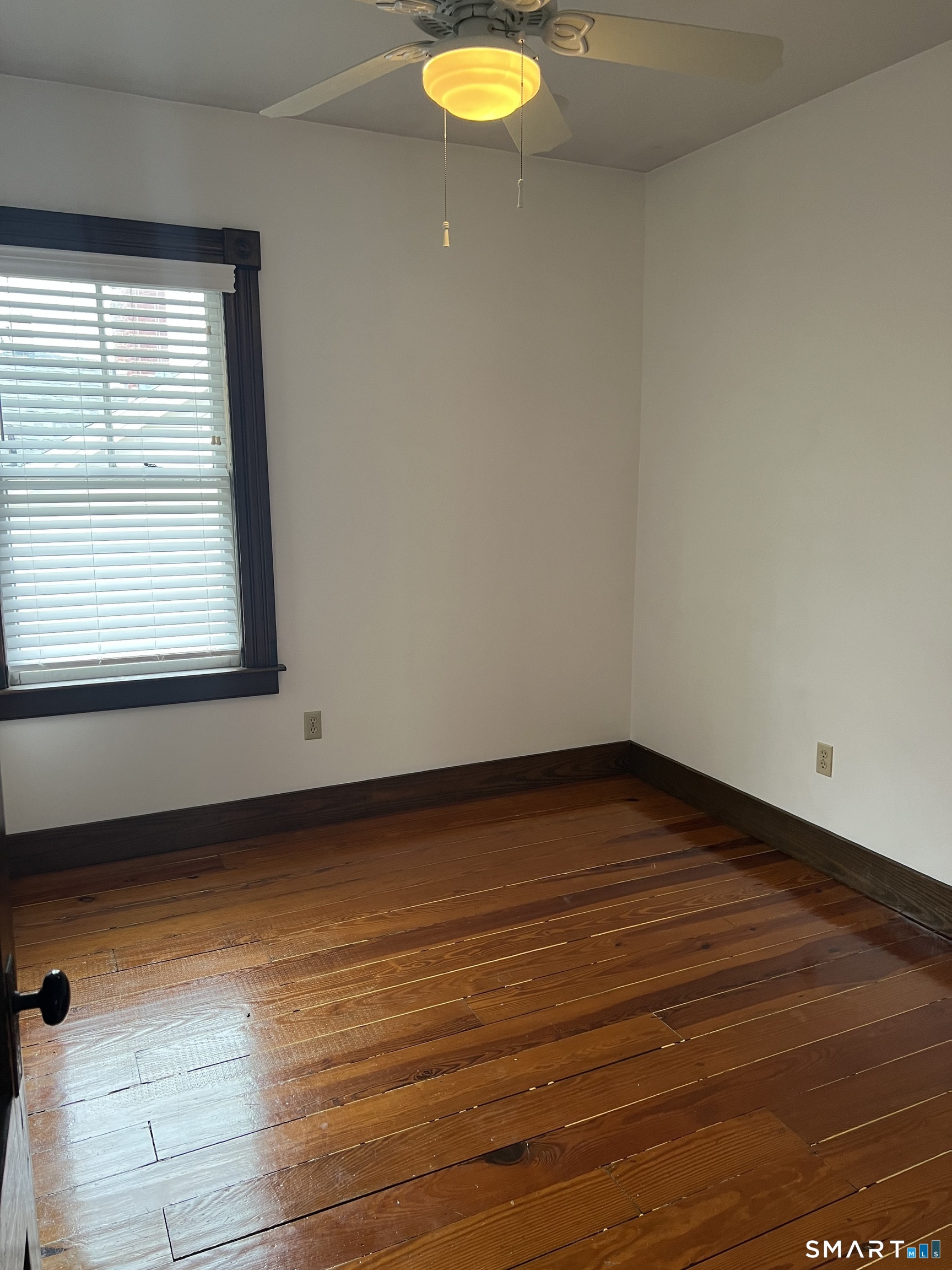 39 Pearl Street Groton CT 06355