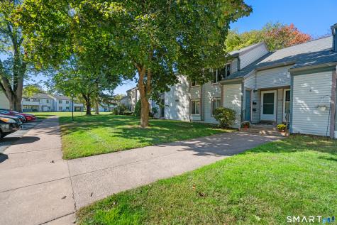 30 Candlewood Drive South Windsor CT 06074