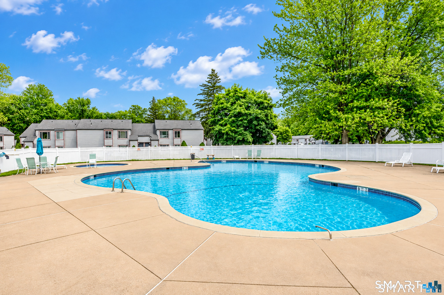 30 Candlewood Drive South Windsor CT 06074