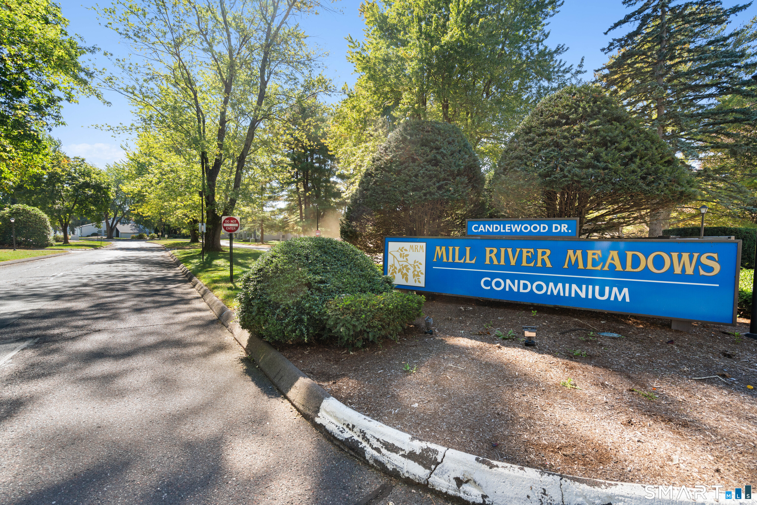 30 Candlewood Drive South Windsor CT 06074