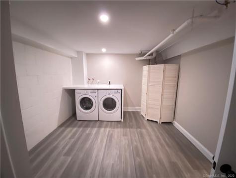 138 Millport Avenue New Canaan CT 06840