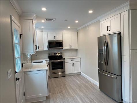 138 Millport Avenue New Canaan CT 06840
