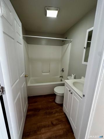 385 Putnam Avenue Hamden CT 05617