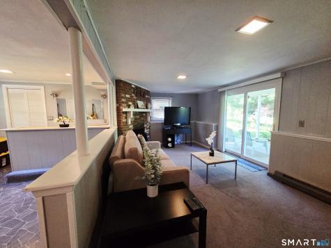 25 Sylvia Lane Windsor CT 06095