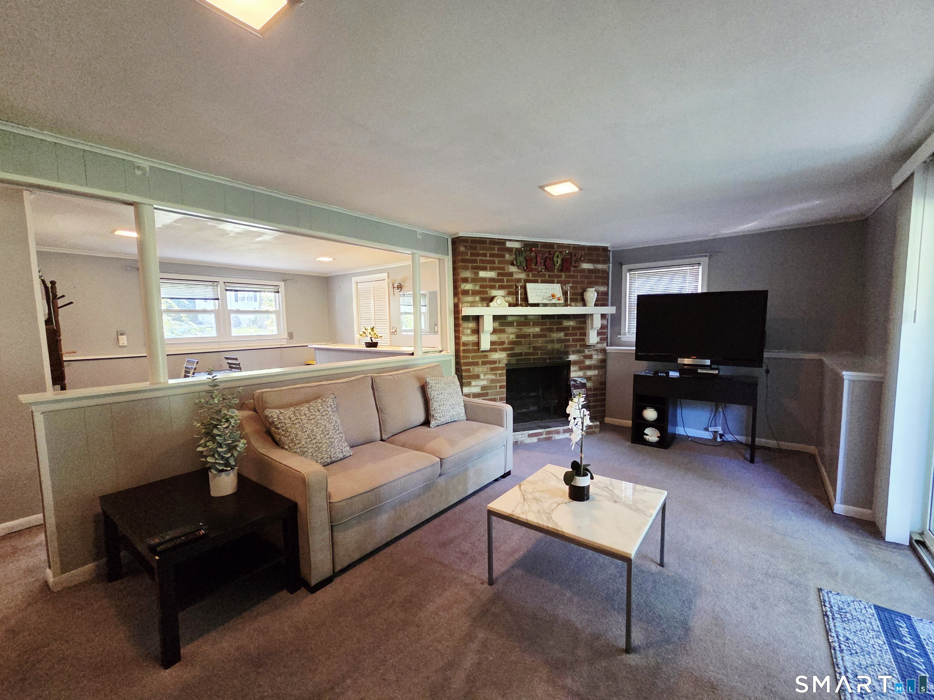25 Sylvia Lane Windsor CT 06095