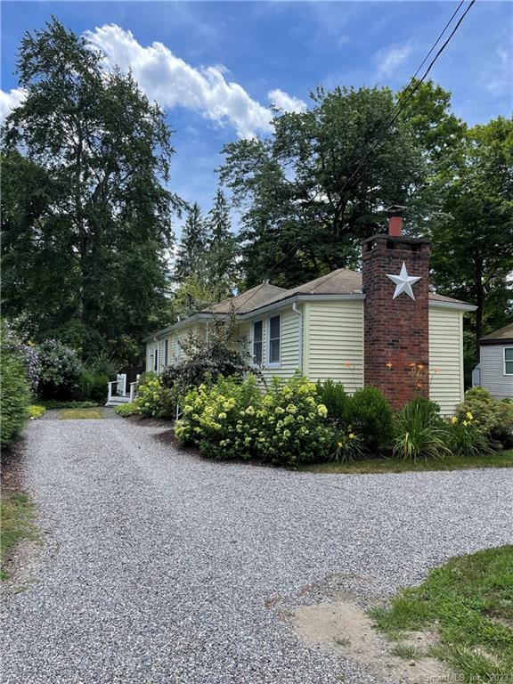 6 Brunetto Grove Morris CT 06763