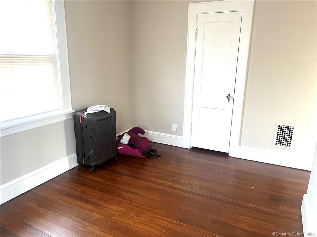 231 Nichols Avenue Stratford CT 06614