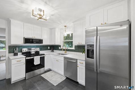 332 Fern Street West Hartford CT 06119
