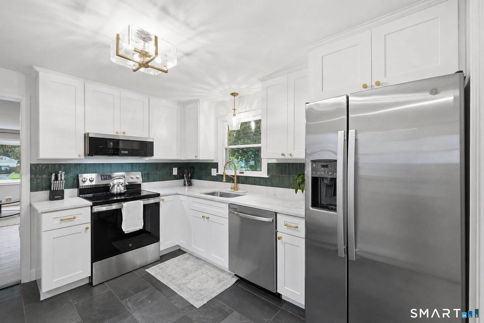 332 Fern Street West Hartford CT 06119