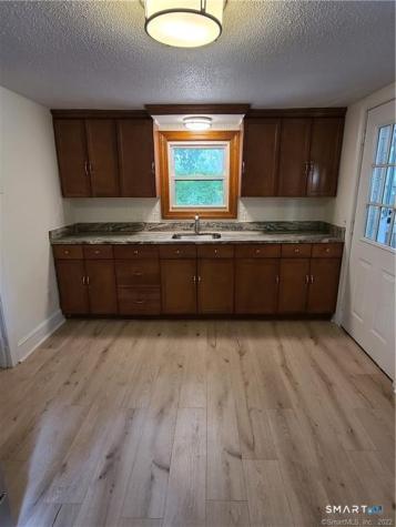 683 Worthington Ridge Berlin CT 06037