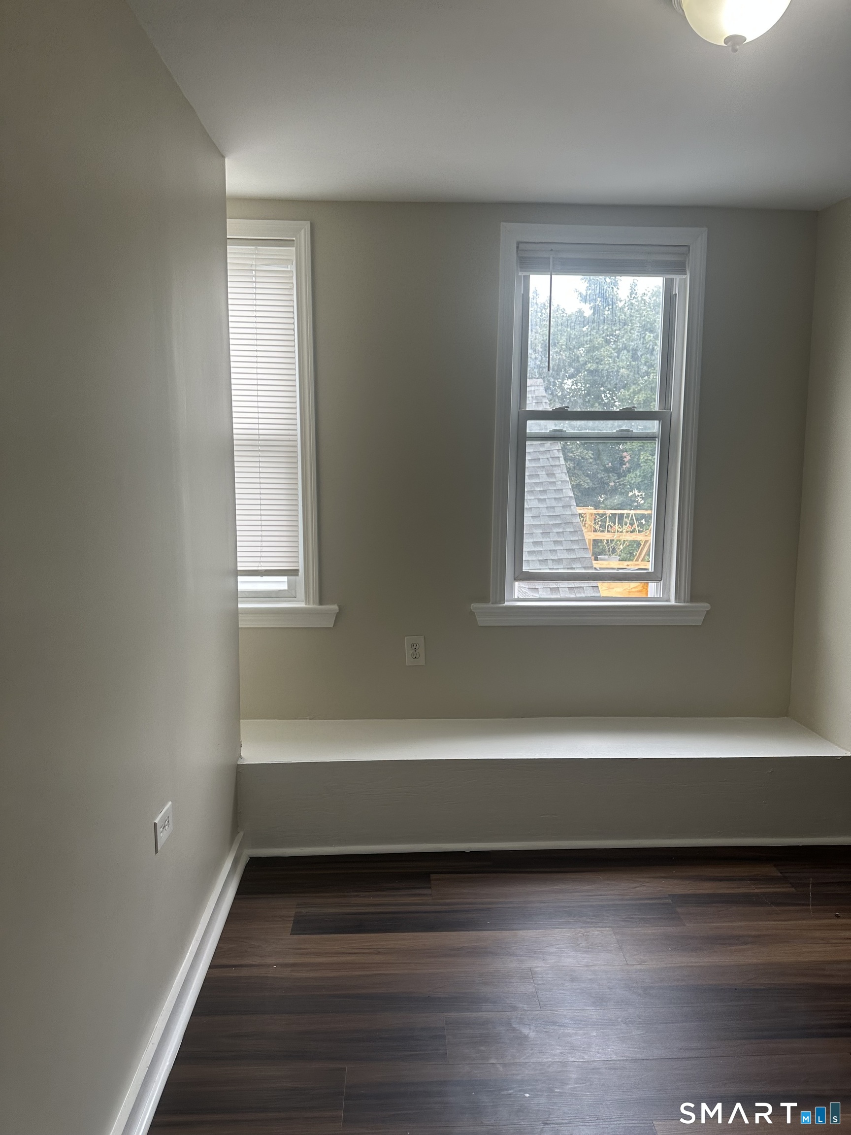 193-195 Cottage Street Bridgeport CT 06604