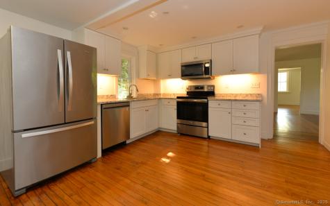 15 Hawkins Road Southbury CT 06488