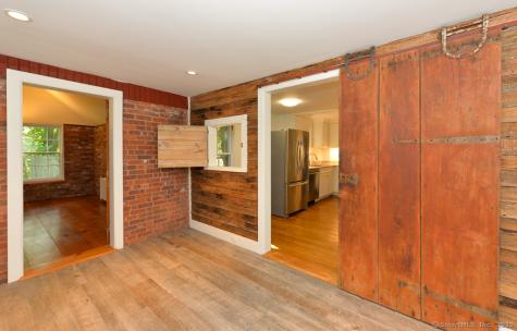 15 Hawkins Road Southbury CT 06488