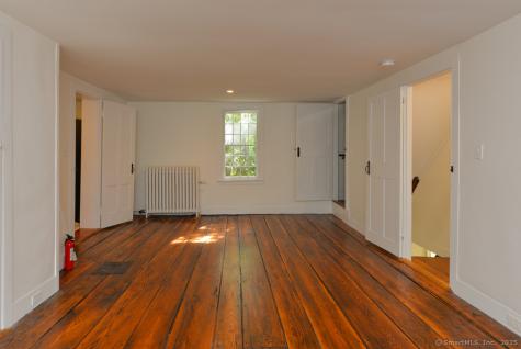 15 Hawkins Road Southbury CT 06488