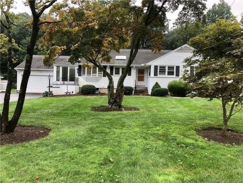 249 New Canaan Avenue Norwalk CT 06850