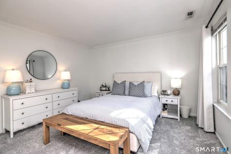 50 Greenview Lane Milford CT 06461