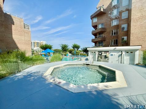 98 Southfield Avenue Stamford CT 06902