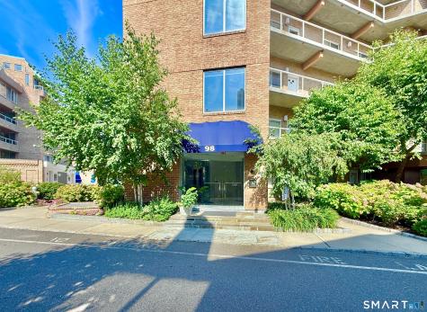98 Southfield Avenue Stamford CT 06902