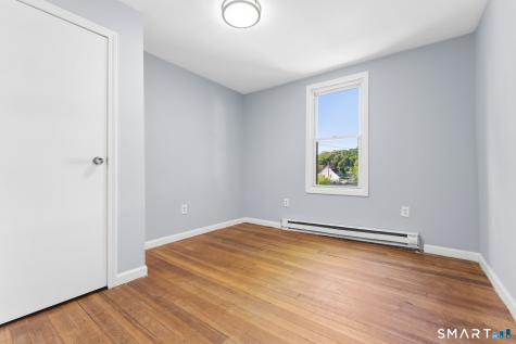 13 Wood Court Plymouth CT 06786