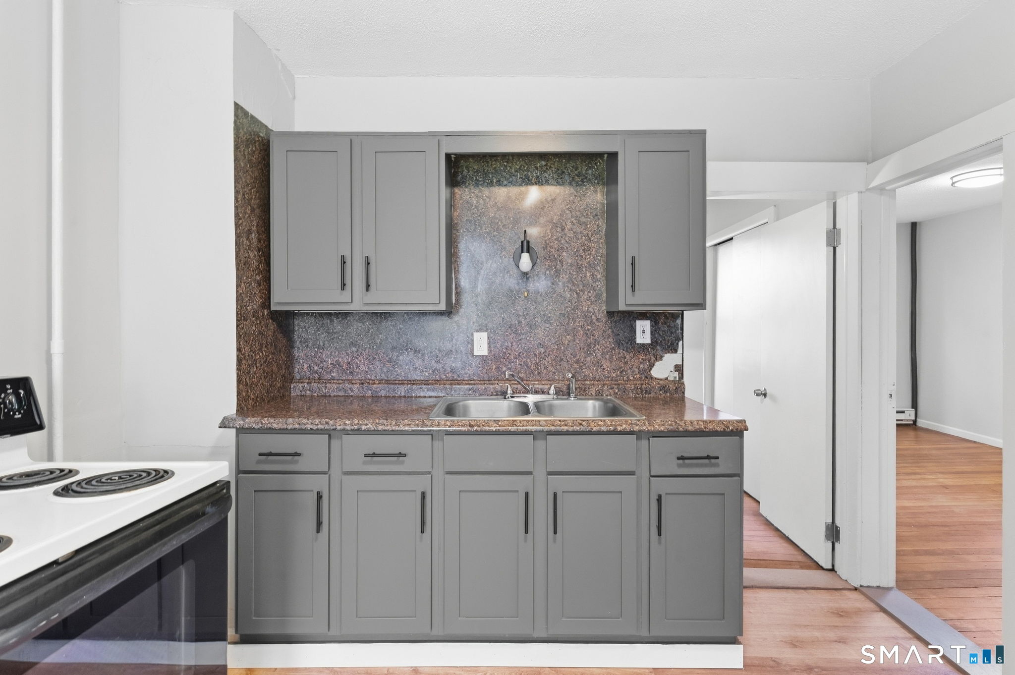13 Wood Court Plymouth CT 06786