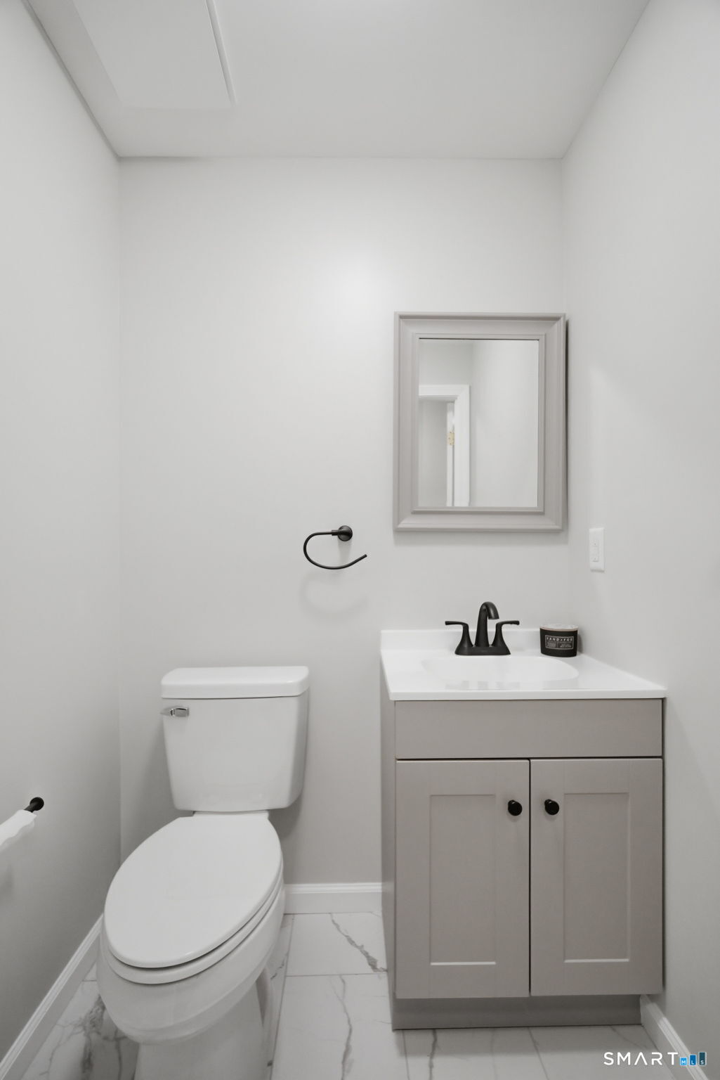 808 Mill Pond Drive South Windsor CT 06074