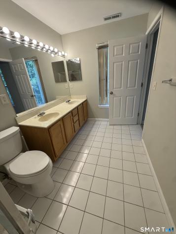 2002 Eaton Court Danbury CT 06811