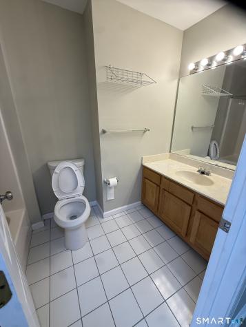 2002 Eaton Court Danbury CT 06811