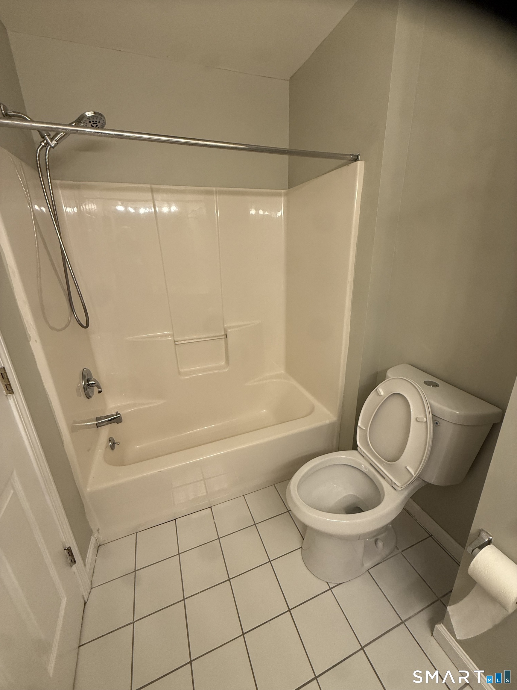 2002 Eaton Court Danbury CT 06811
