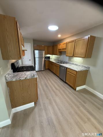 2002 Eaton Court Danbury CT 06811