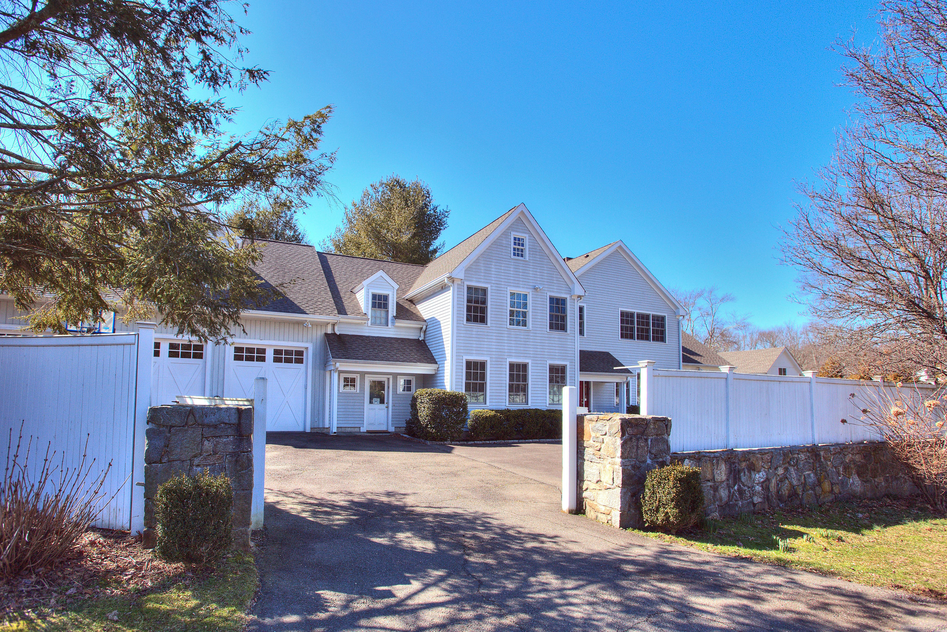 1 Vineyard Lane Westport CT 06880
