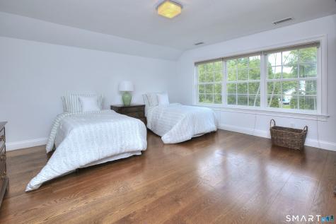 1 Vineyard Lane Westport CT 06880