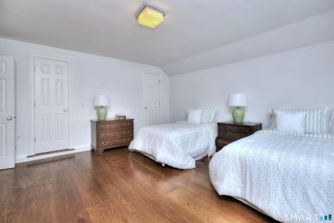 1 Vineyard Lane Westport CT 06880