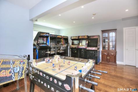 1 Vineyard Lane Westport CT 06880