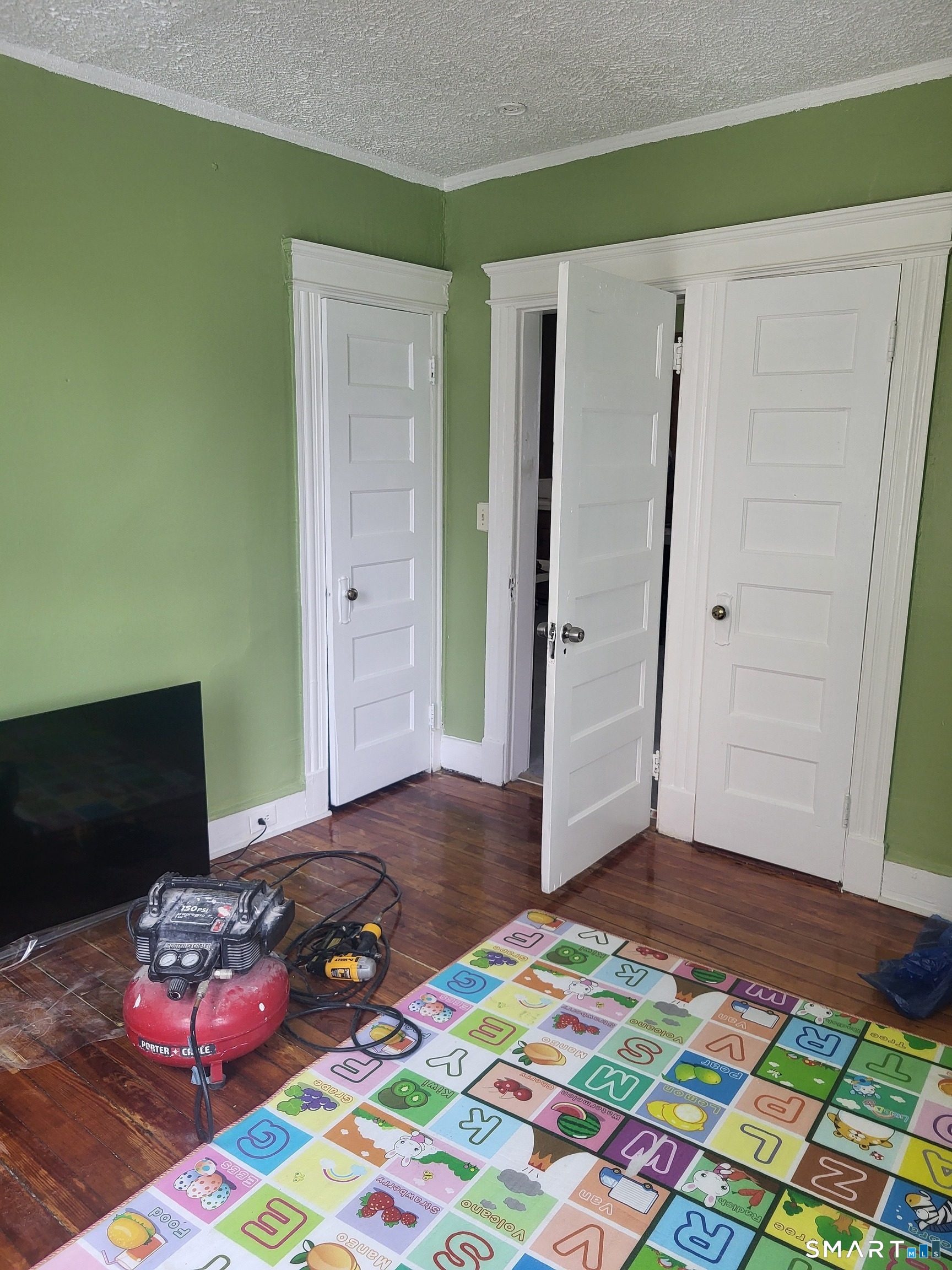 83 Waterville Street Waterbury CT 06710