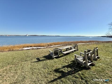 3 Bayview Place West Haven CT 06516