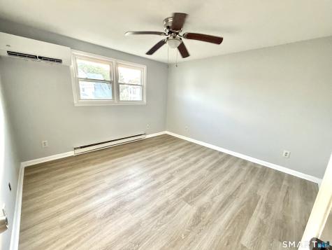 3 Bayview Place West Haven CT 06516