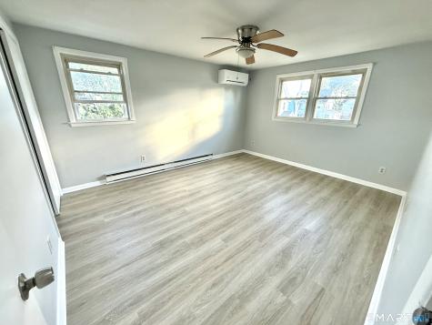 3 Bayview Place West Haven CT 06516