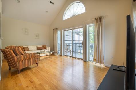 916 Reef Road Fairfield CT 06824