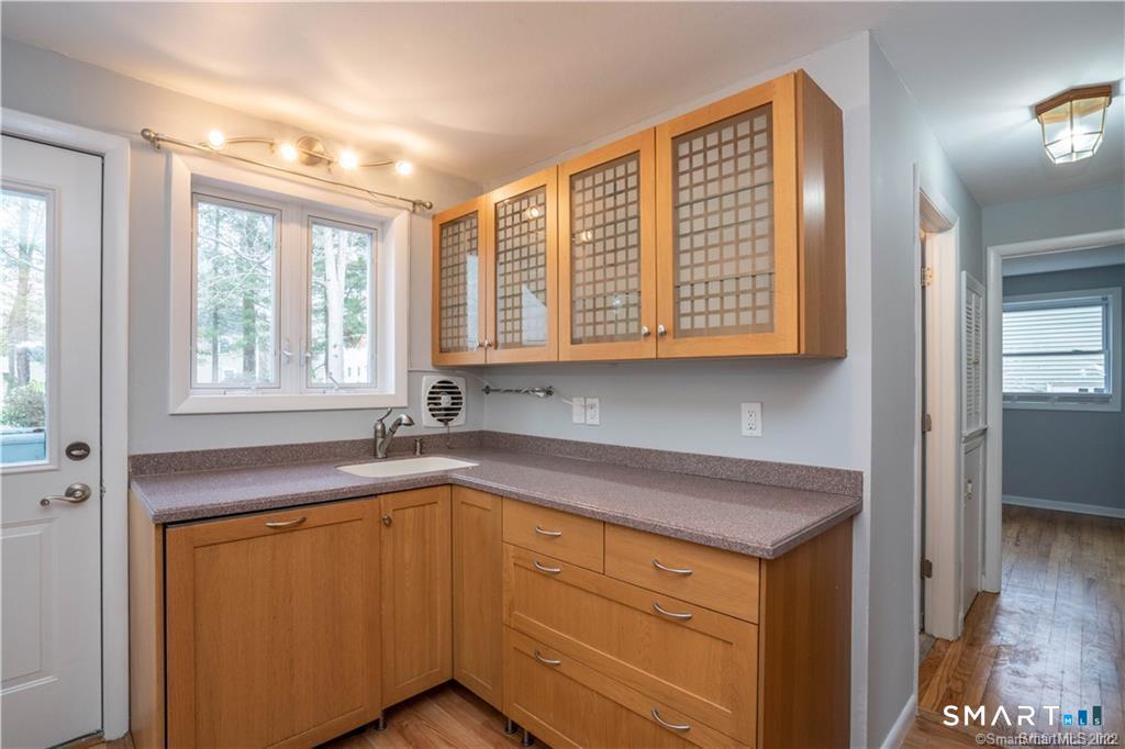 34 John Smith Drive West Hartford CT 06107