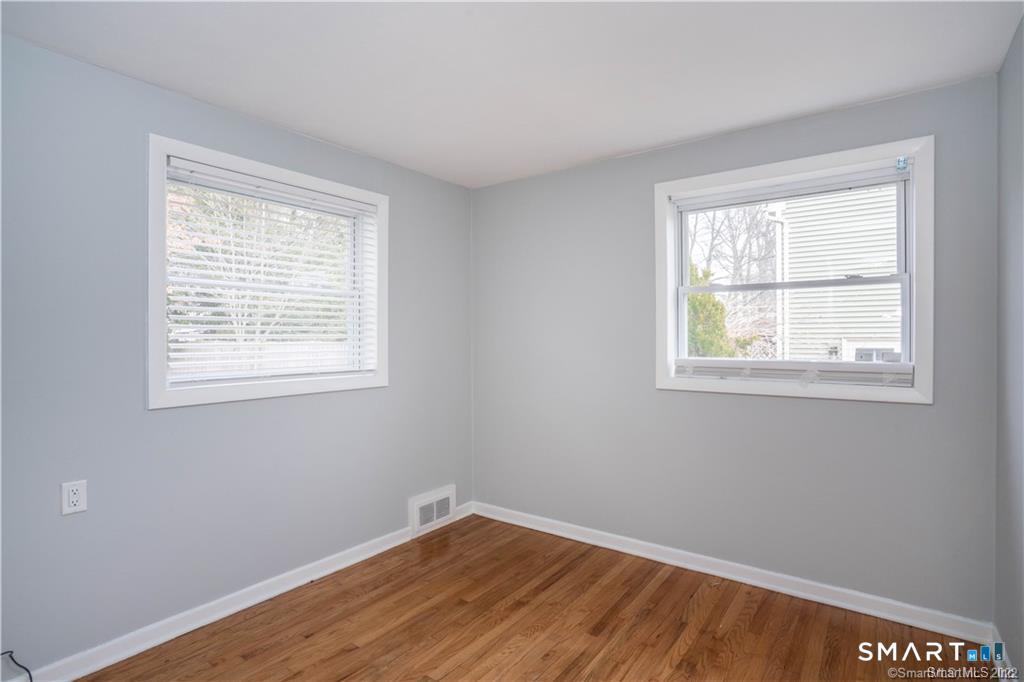 34 John Smith Drive West Hartford CT 06107