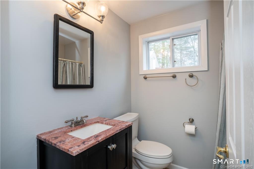 34 John Smith Drive West Hartford CT 06107