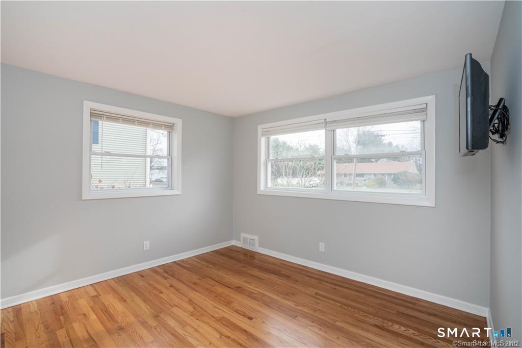 34 John Smith Drive West Hartford CT 06107