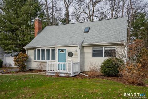 34 John Smith Drive West Hartford CT 06107