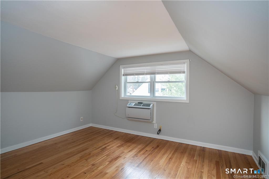 34 John Smith Drive West Hartford CT 06107
