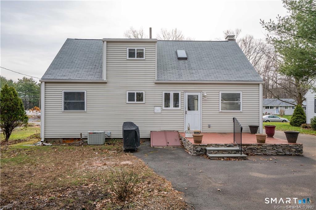 34 John Smith Drive West Hartford CT 06107
