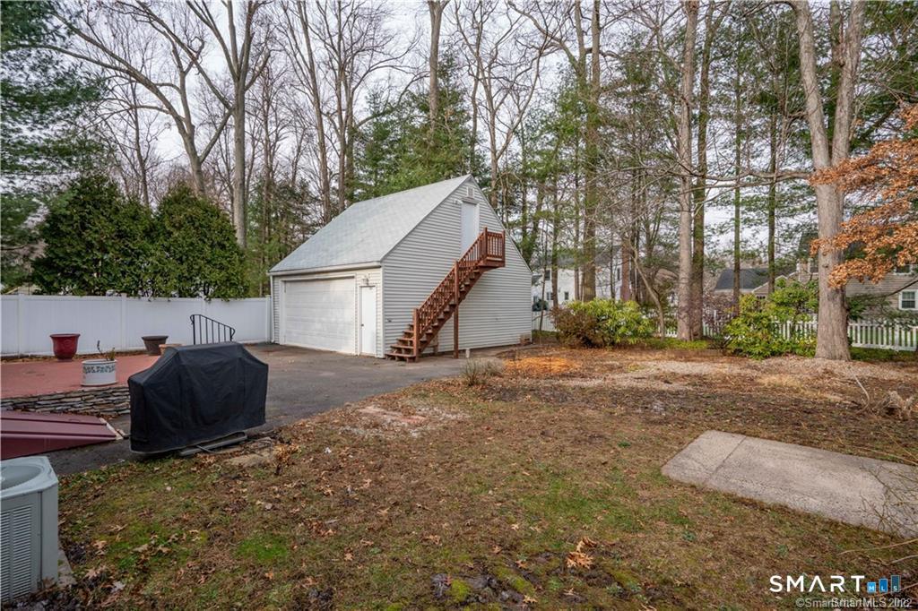 34 John Smith Drive West Hartford CT 06107